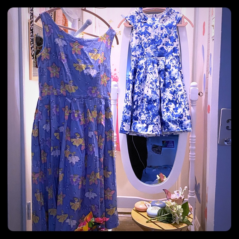 Mini Lindy cream and China blue gown